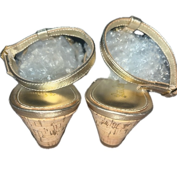 Lilly Pulitzer Glamorous Gold and Silver Jeweled Sandals with Ankle Straps, 7.5M - Picture 7 of 14